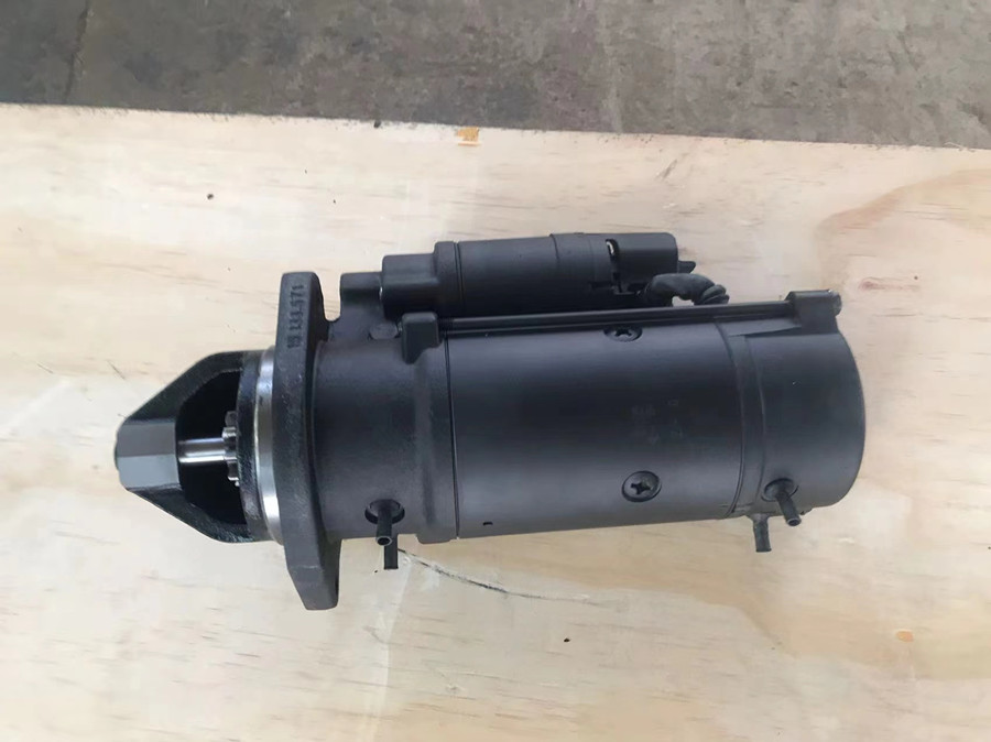 沃尔沃P6820摊铺机发动机起动机 沃尔沃P6820摊铺机发动机起动机