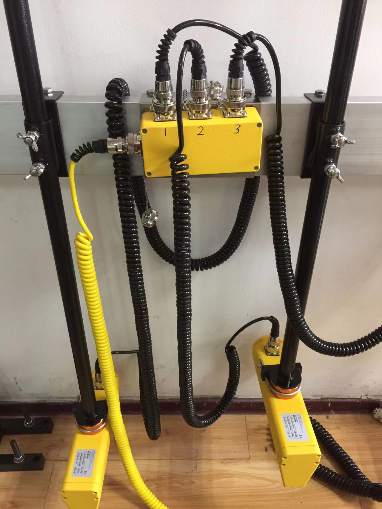 沃尔沃ABG326摊铺机平衡梁 沃尔沃ABG326摊铺机平衡梁